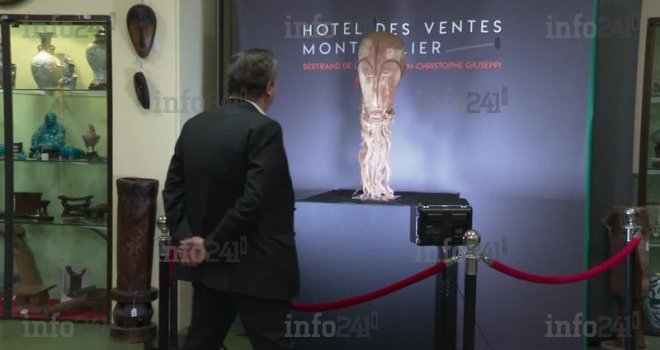 France : Un masque gabonais vendu pour plus de 3,4 milliards malgré les protestations